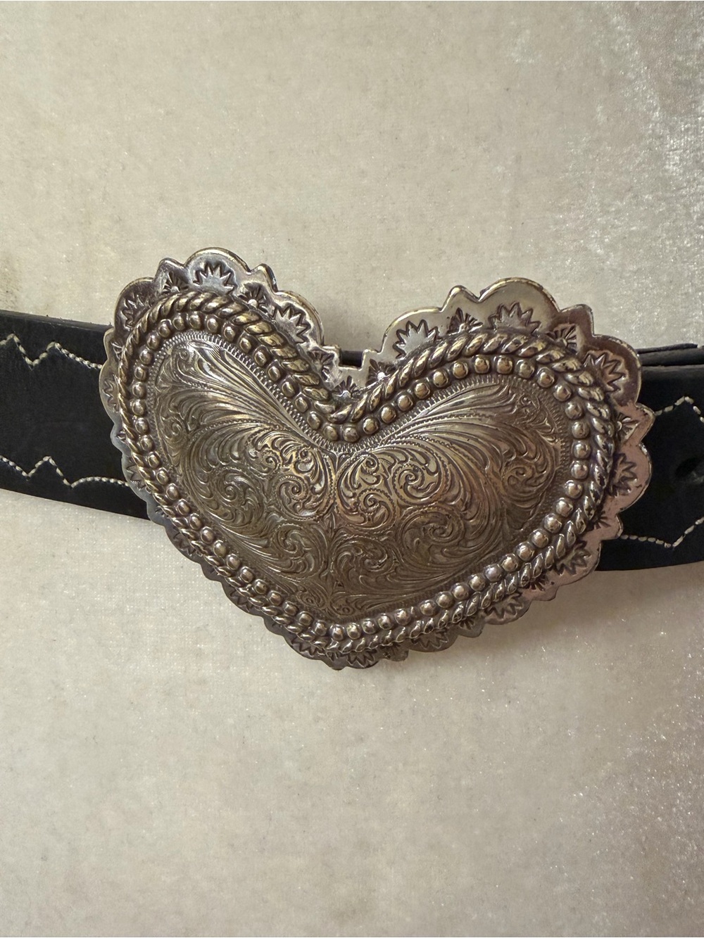 Brighton Black Leather Belt Silver Engraved Filigree Heart Buckle Stitching - Picture 9 of 9